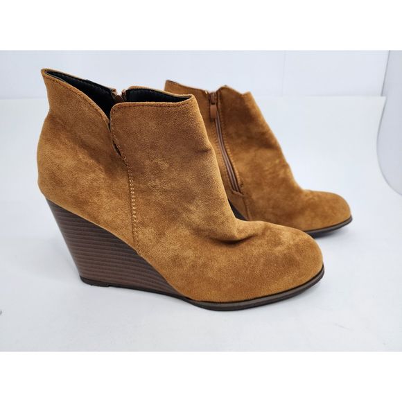 Wedge Heel Ankle Faux Suede Boots Side Zip Size 42 - Picture 3 of 7